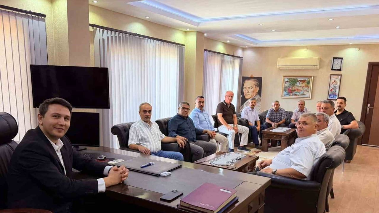 Buharkent muhtarlarından kaymakam Mehmet Halit Haydaroğlu'na iş birliği vurgusu