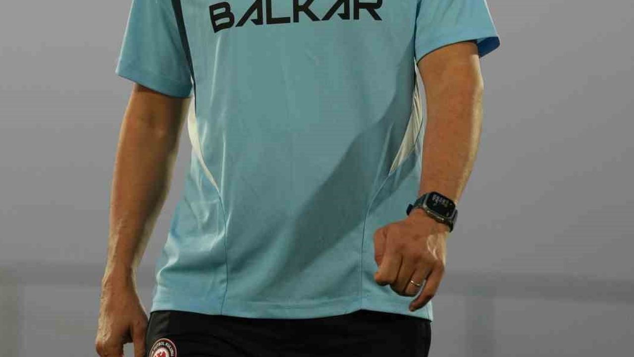 Burak Yılmaz ile çorum fk Antalya kampında ilk idmanı gerçekleştirdi