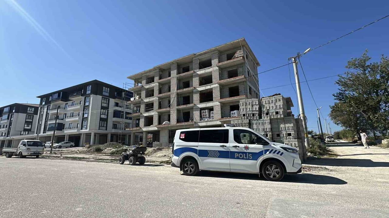 Burdur'da şantiyede fenalaşan çatı ustası kurtarılamadı