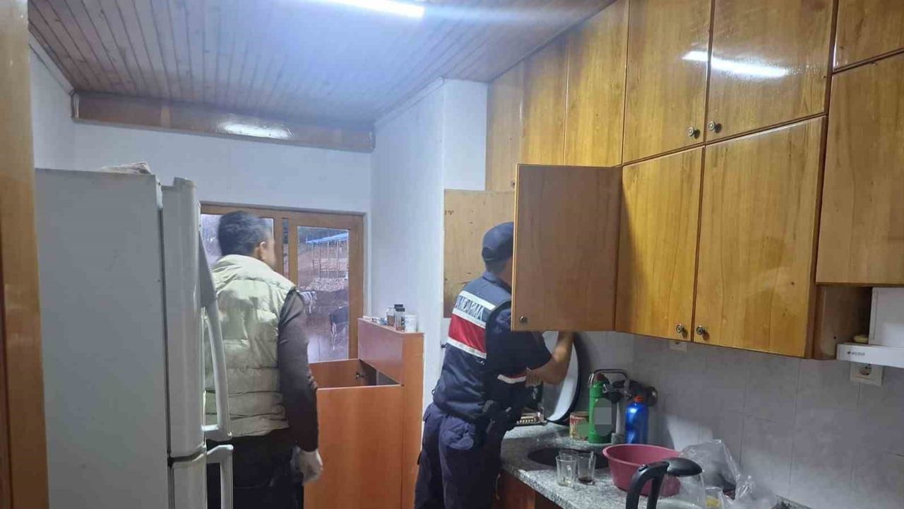 Burdur merkezli yasadışı bahis ağında 11 gözaltı, 566 milyon TL işlem hacmi