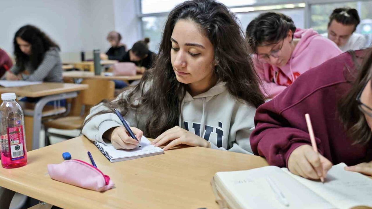 Bursa'da ücretsiz YKS kurslarıyla adaylara planlı hazırlık imkanı