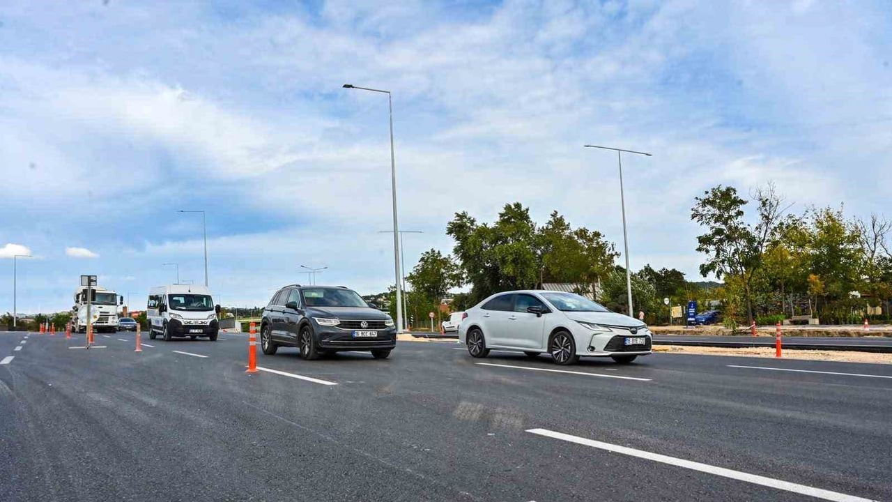 Bursa'da ulaşım rahatladı: Geçit Köprüsü 14 Eylül öncesi trafiğe açıldı