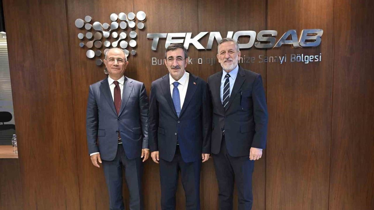 Bursa’da yeni lojistik dönem: TEKNOSAB’da 210 milyon dolarlık parkın temeli atıldı