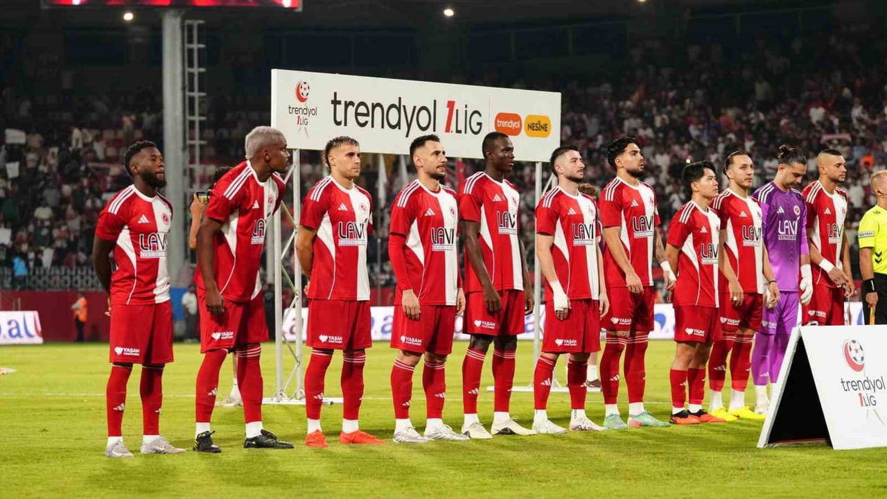 Bursaspor son yarıda öne geçti, Batman Petrolspor evinde 1-2 yenildi
