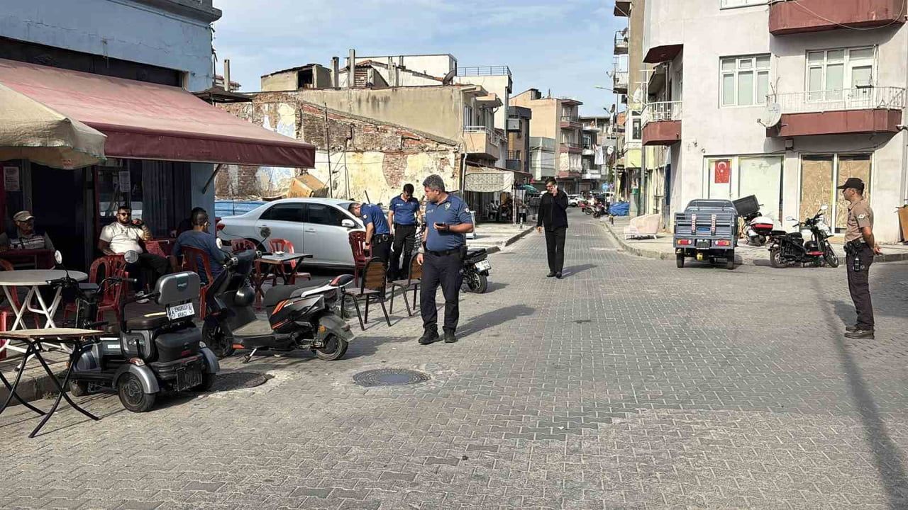 Çanakkale'de cadde kavgasında seken mermi kasığına isabet etti