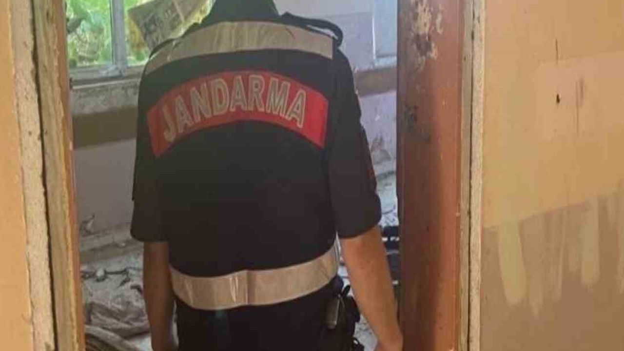 Çanakkale'de jandarma uygulamalarında 7 kişi tutuklandı