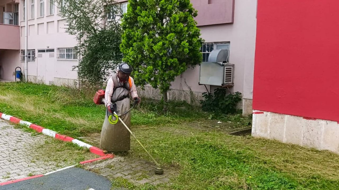 Canik’te okullar yeni döneme hijyen ve düzenle hazırlanıyor