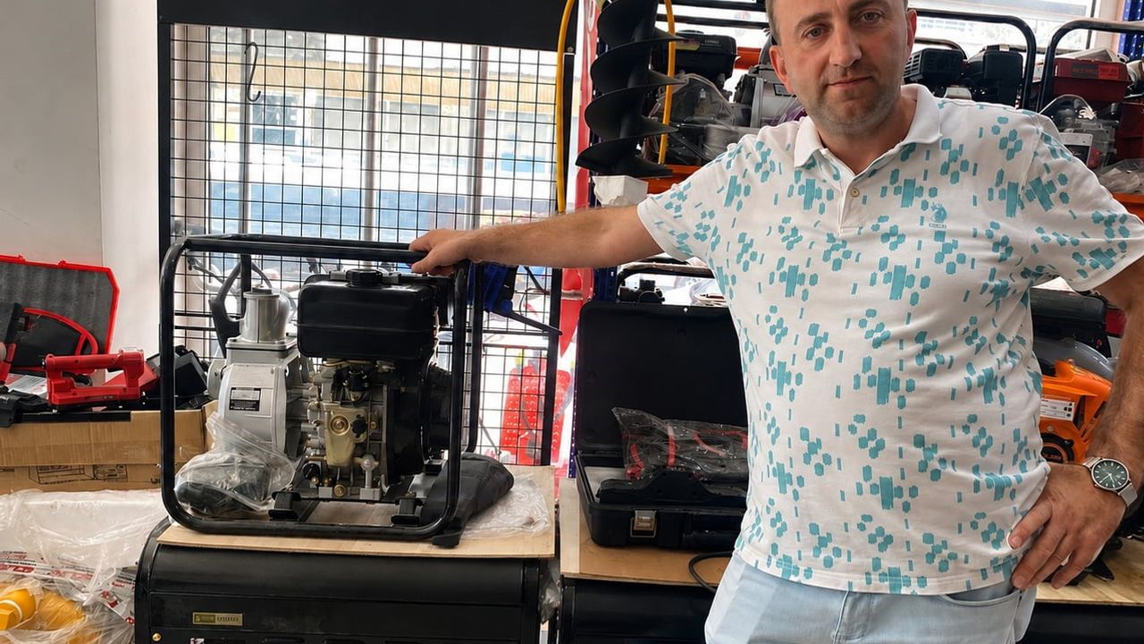 Çarşamba'da sağanak sonrası tarlalarda suyla mücadele, su motorlarına yoğun talep