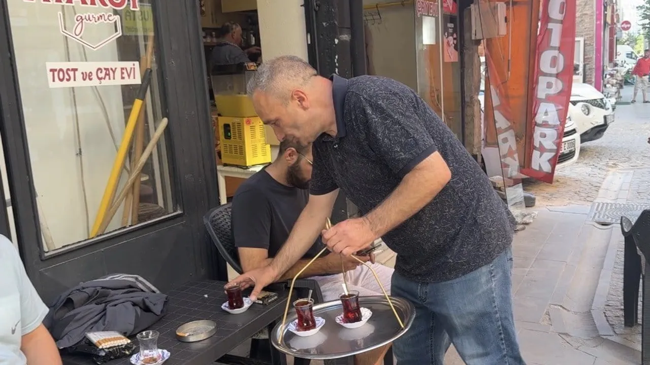 Çay ocağında kırılan cam ve dışlanma iddiası: işletme açıklaması