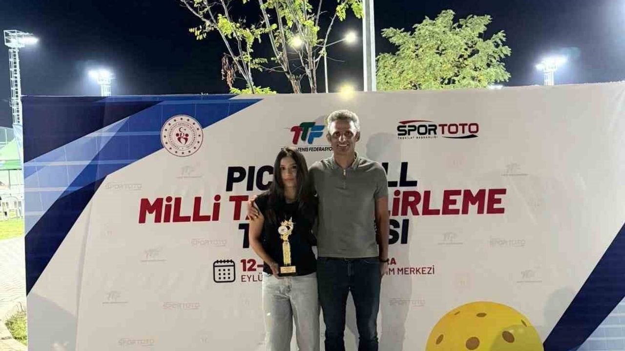 çaycuma'nın genç sporcuları ay-yıldızlı formayla Avrupa yolunda