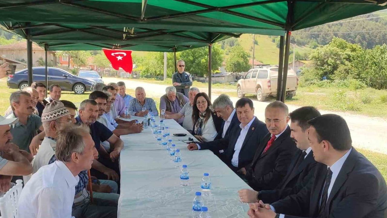 Çaygökpınar'da grup yolu yenileniyor, 6 köyün ulaşımı güçlenecek
