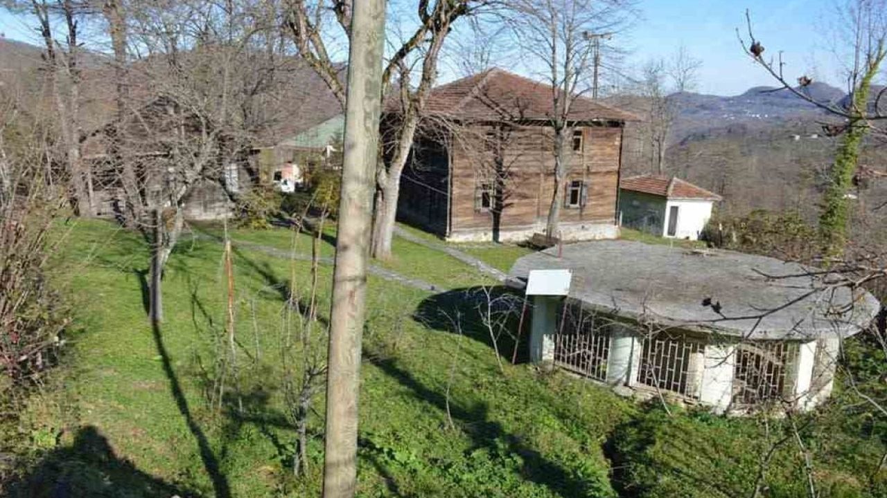 Çayır Ahşap Camii'nin bahçesindeki şadırvan aslına uygun onarımla canlandırılacak
