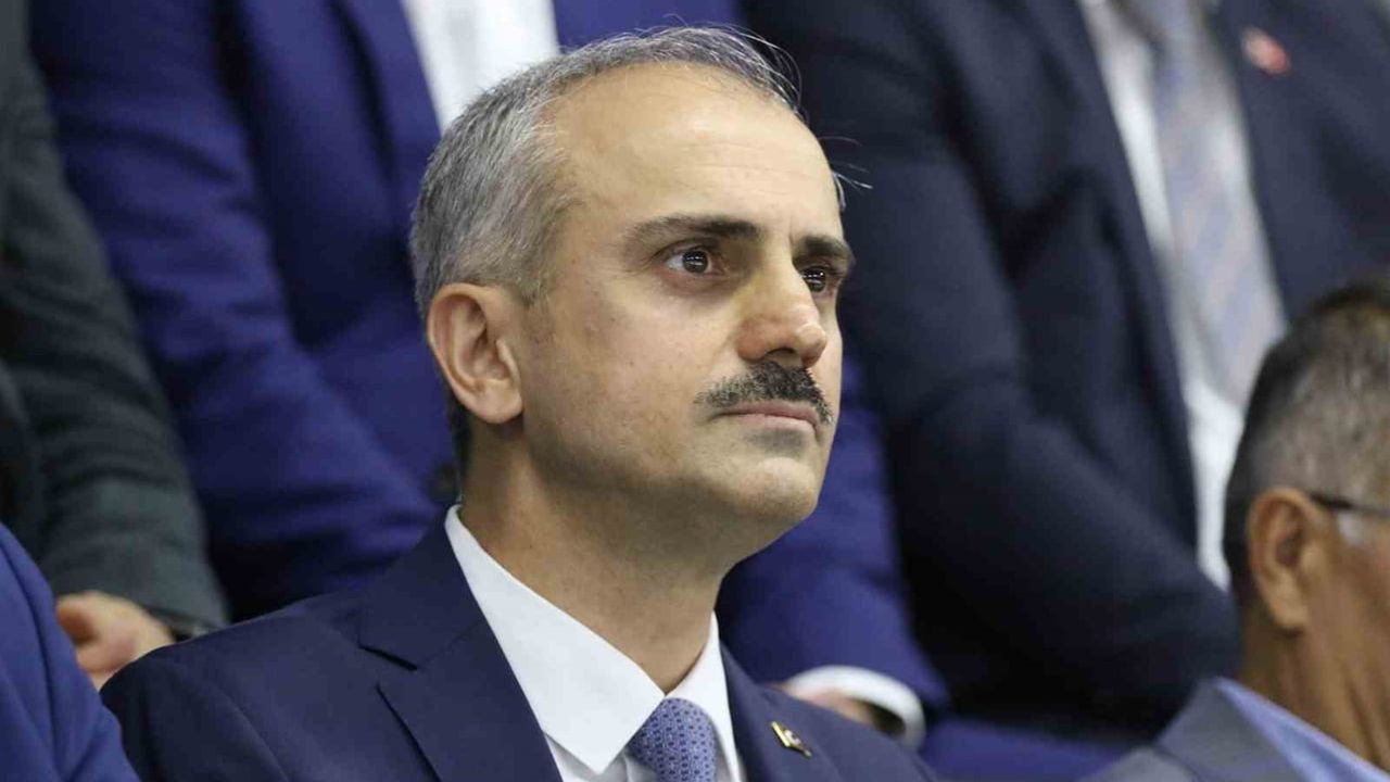 Çayırova’ya yeni spor üssü: FIBA onaylı 3 bin 500 kişilik salon hizmette