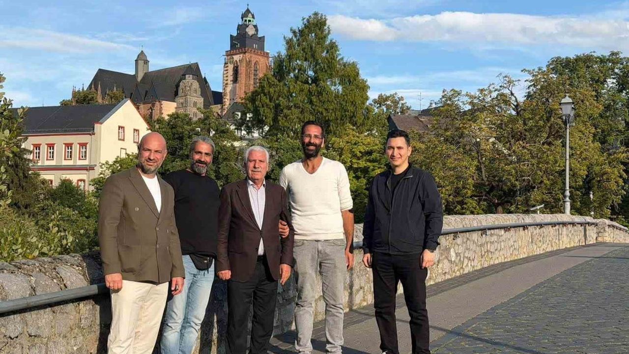 Çermik belediye başkanı Almanya’da hemşehrilerinin taleplerini dinledi