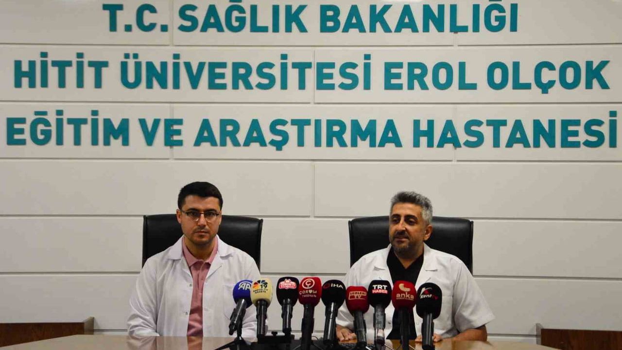çeşme suyu sonrası boğazına sülük tutunan hasta ameliyatla kurtarıldı