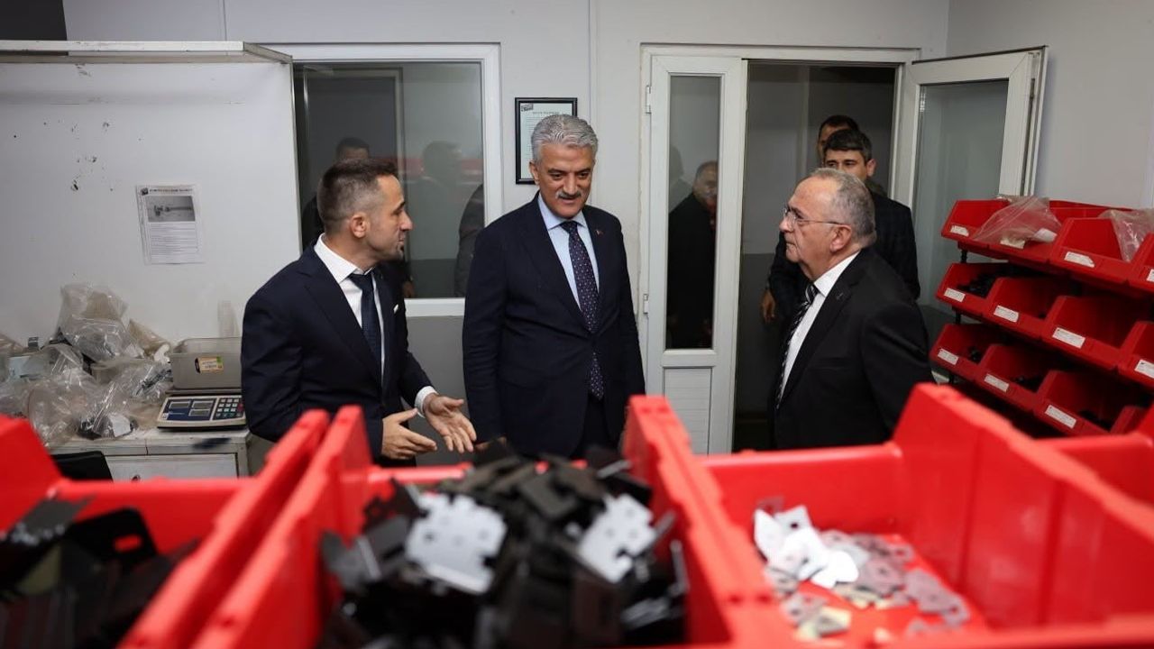 Çilimli'de atölyeden istihdama: Çelebi Kalıp'ın nesilden nesile marka yolculuğu