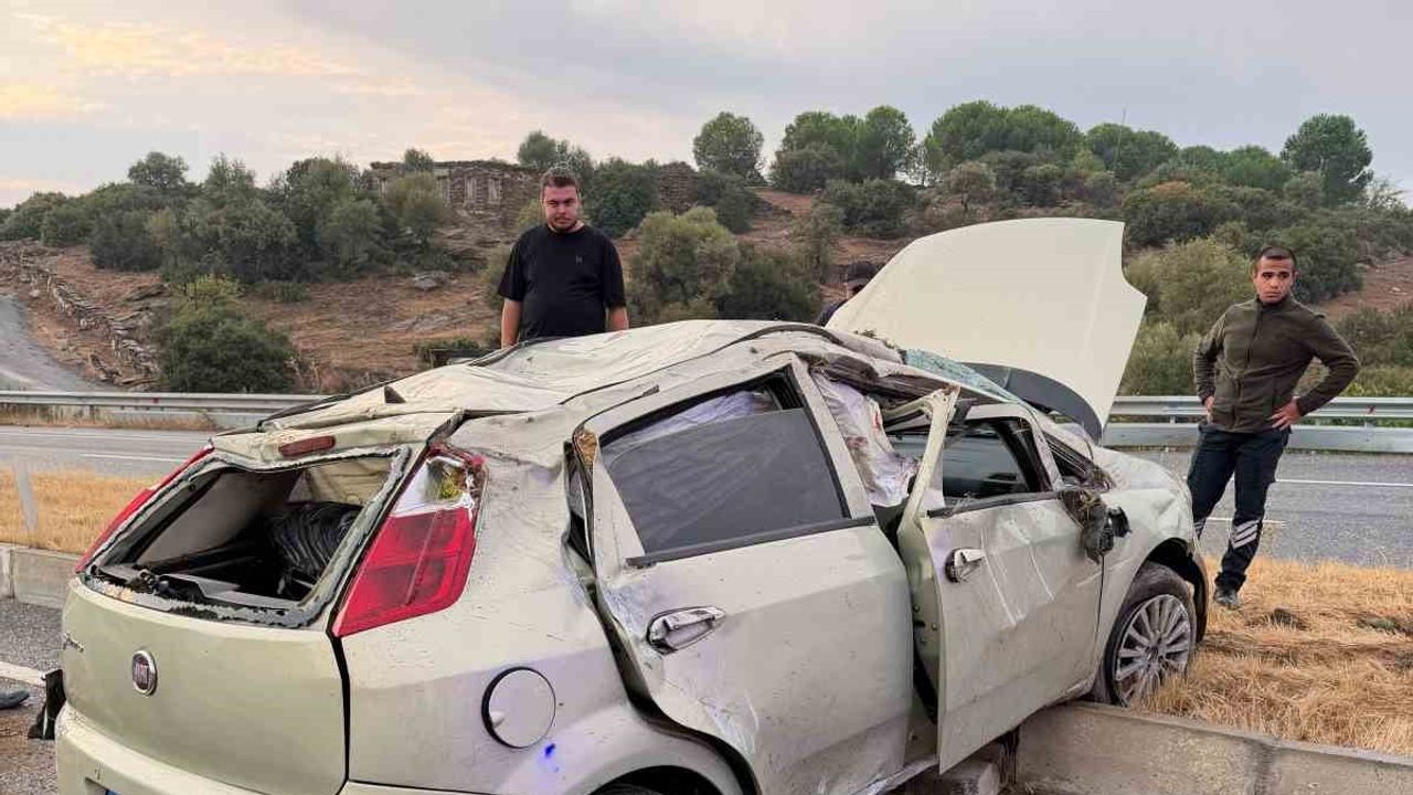 Çine'de refüje çarpan araç takla attı, dört kişi yaralandı