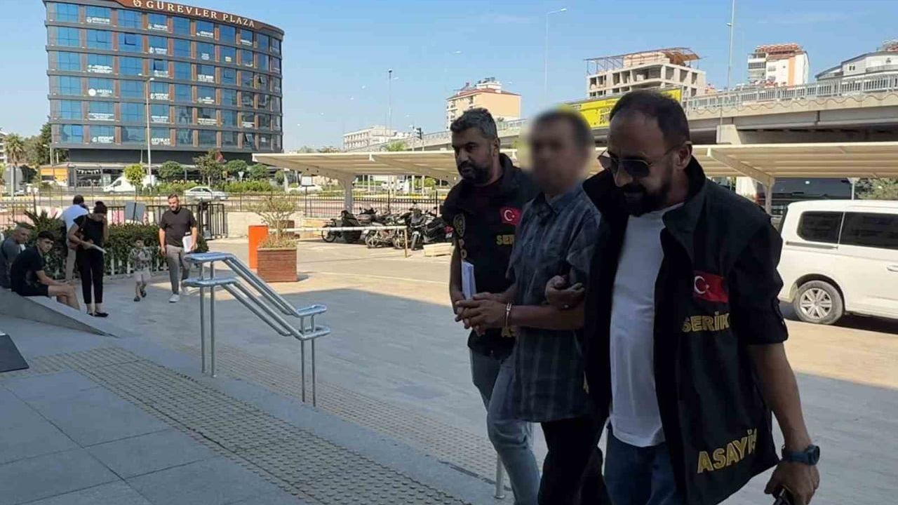 Çöp poşetiyle yüzünü örttü, küçükbaş kavgası yangına dönüştü