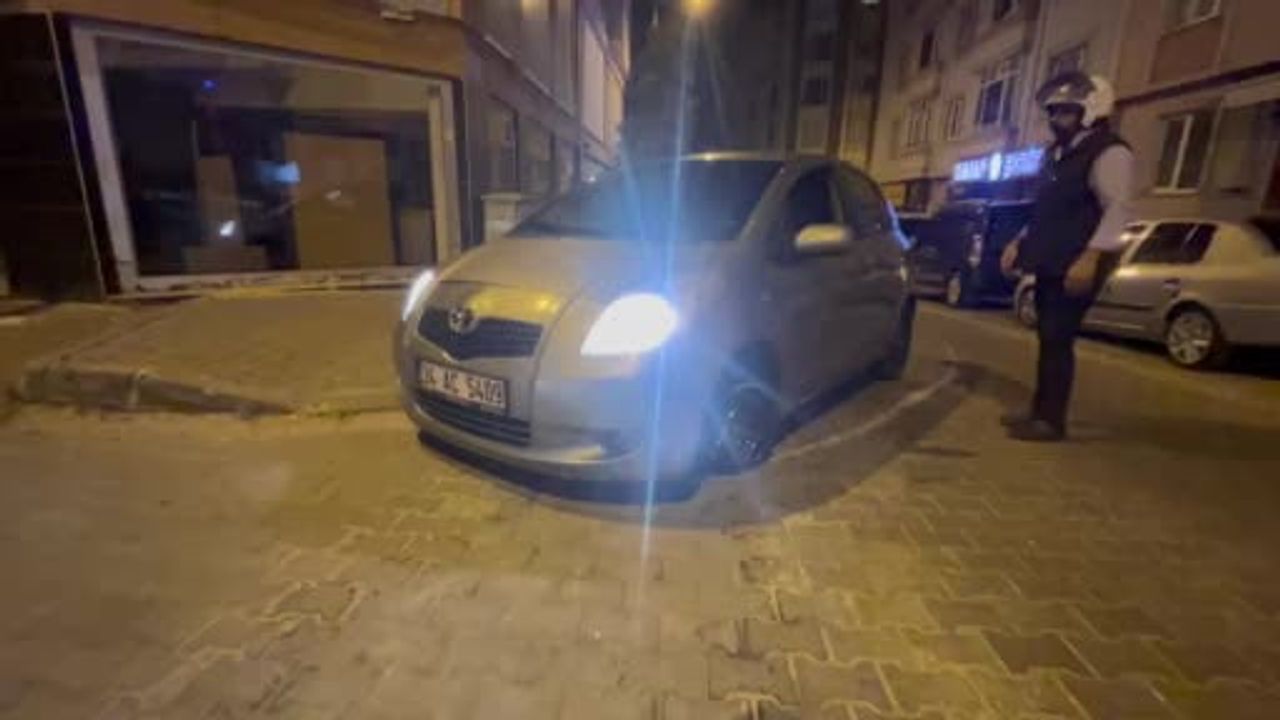 Çorlu'da lastiksiz jantla ters yöne giren sürücü 3,32 promille durduruldu