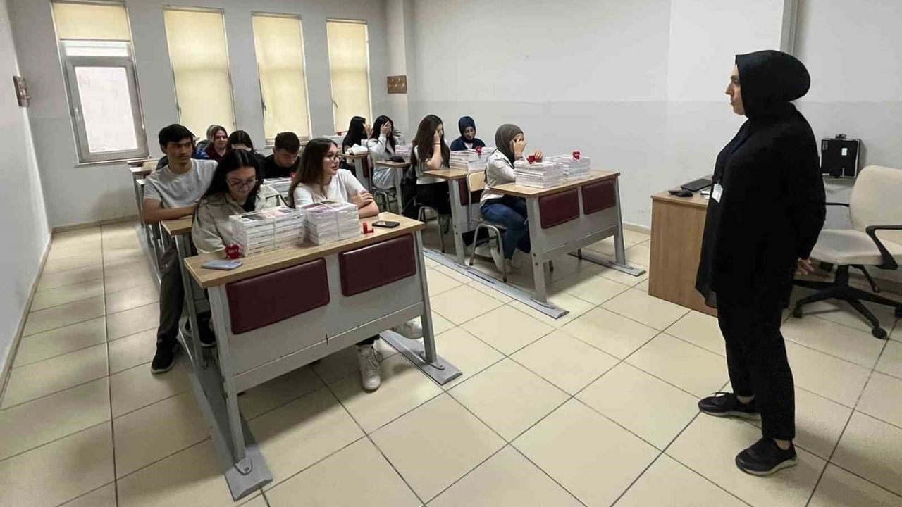 Çorum Belediyesi'nden üniversite adaylarına kapsamlı YKS desteği