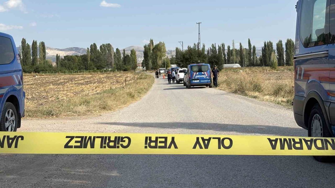 Çorum'da tartışma kavgaya dönüşünce araya giren genç yaşamını yitirdi