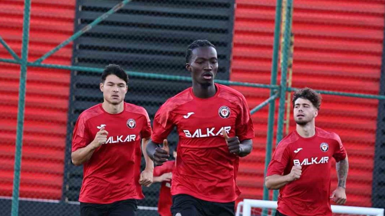 Çorum FK, Beşiktaş yükünü dağıtarak Eyüpspor sınavına hazırlanıyor