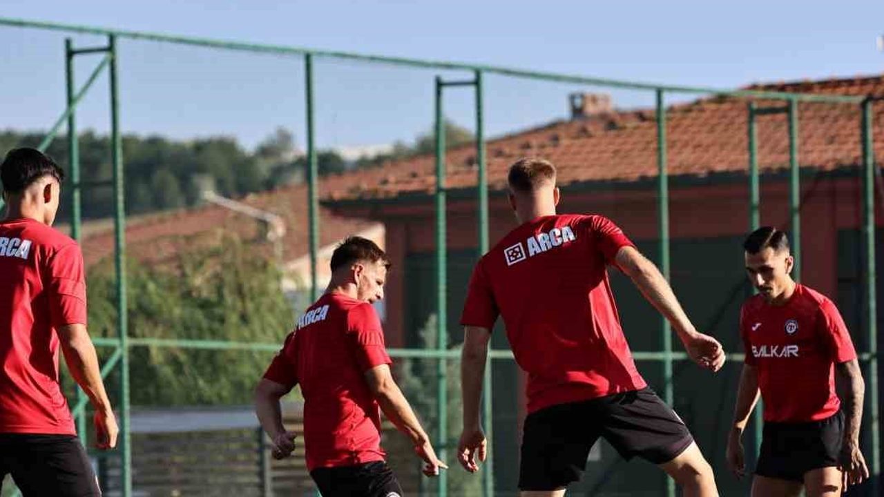 Çorum FK taraftarın desteğiyle ilk galibiyete odaklandı
