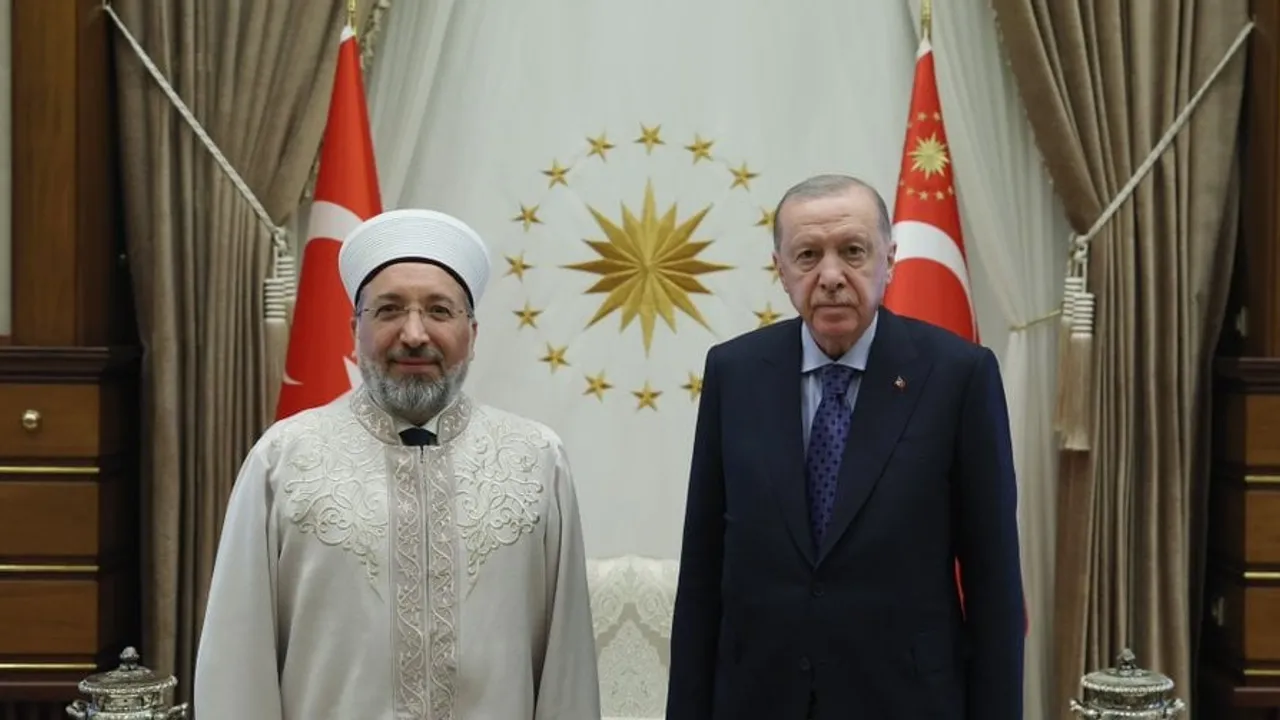 Cumhurbaşkanı Erdoğan kabulünde Safi Arpaguş ile görüşme gerçekleştirdi