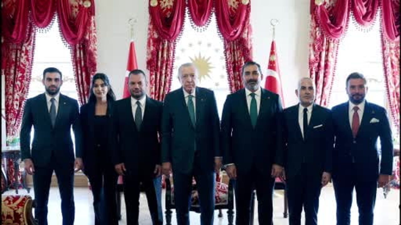 Cumhurbaşkanlığı Dolmabahçe'de spor kulüpleri buluşması
