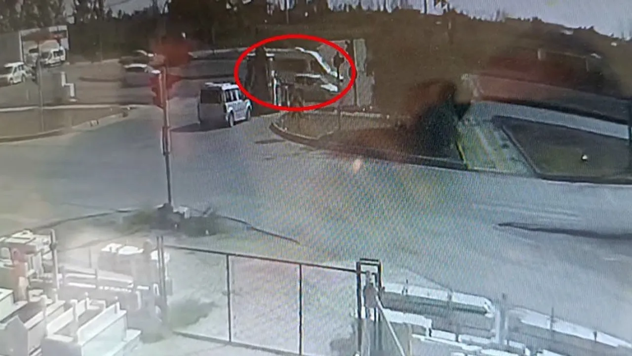 D-400'de ışıkların kesilmesi kazaya yol açtı: Manavgat'ta iki yaralı