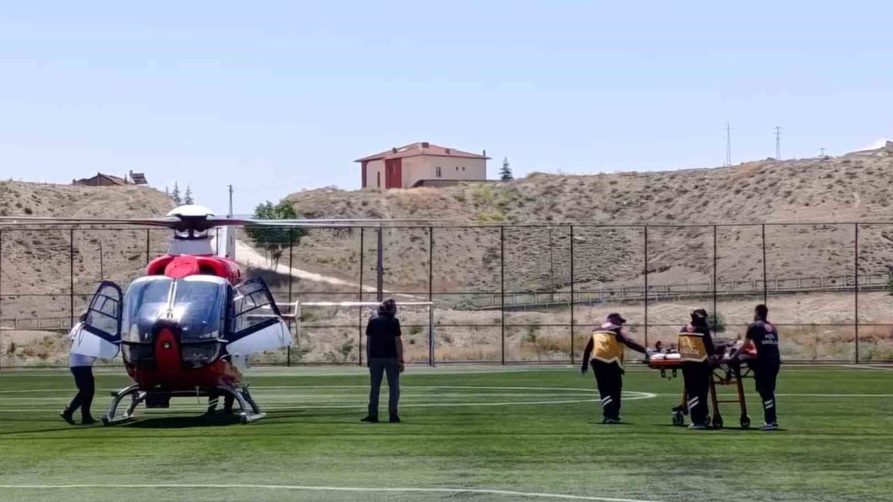 Darende'de iç kanama vakası: 85 yaşındaki hasta hava ambulansıyla Malatya'ya taşındı