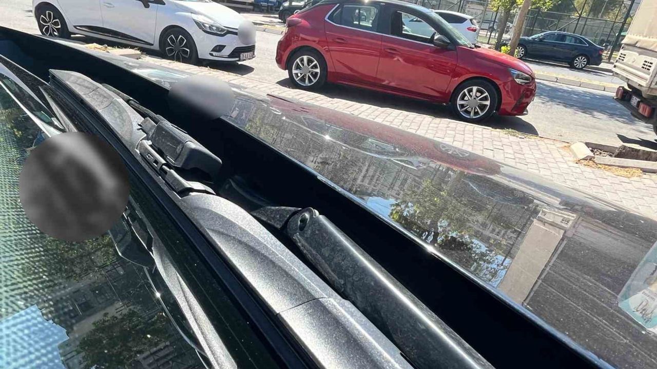Datça'da park krizi yargıya taşındı: araç çizildiği ve hakaret iddiaları karşılıklı suçlamaya dönüştü