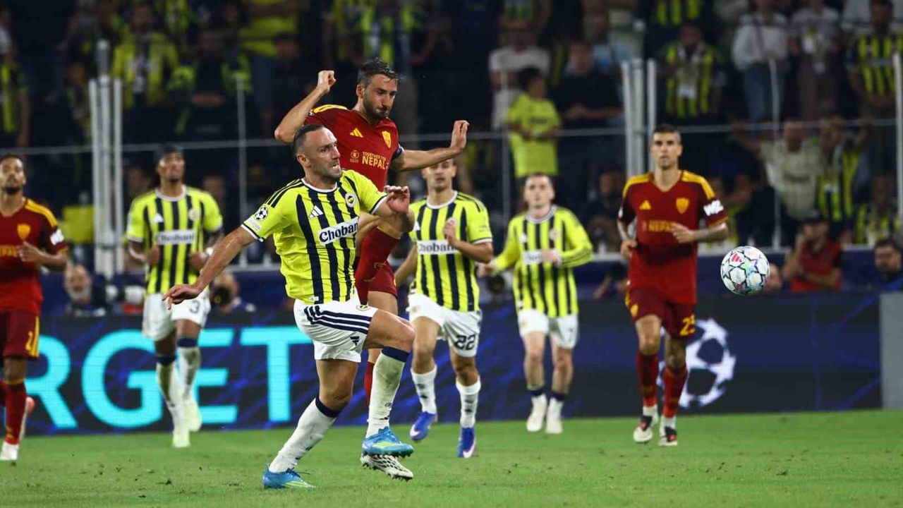 Dengede kaldılar: Fenerbahçe ve Roma ilk hafta maçında 1-1
