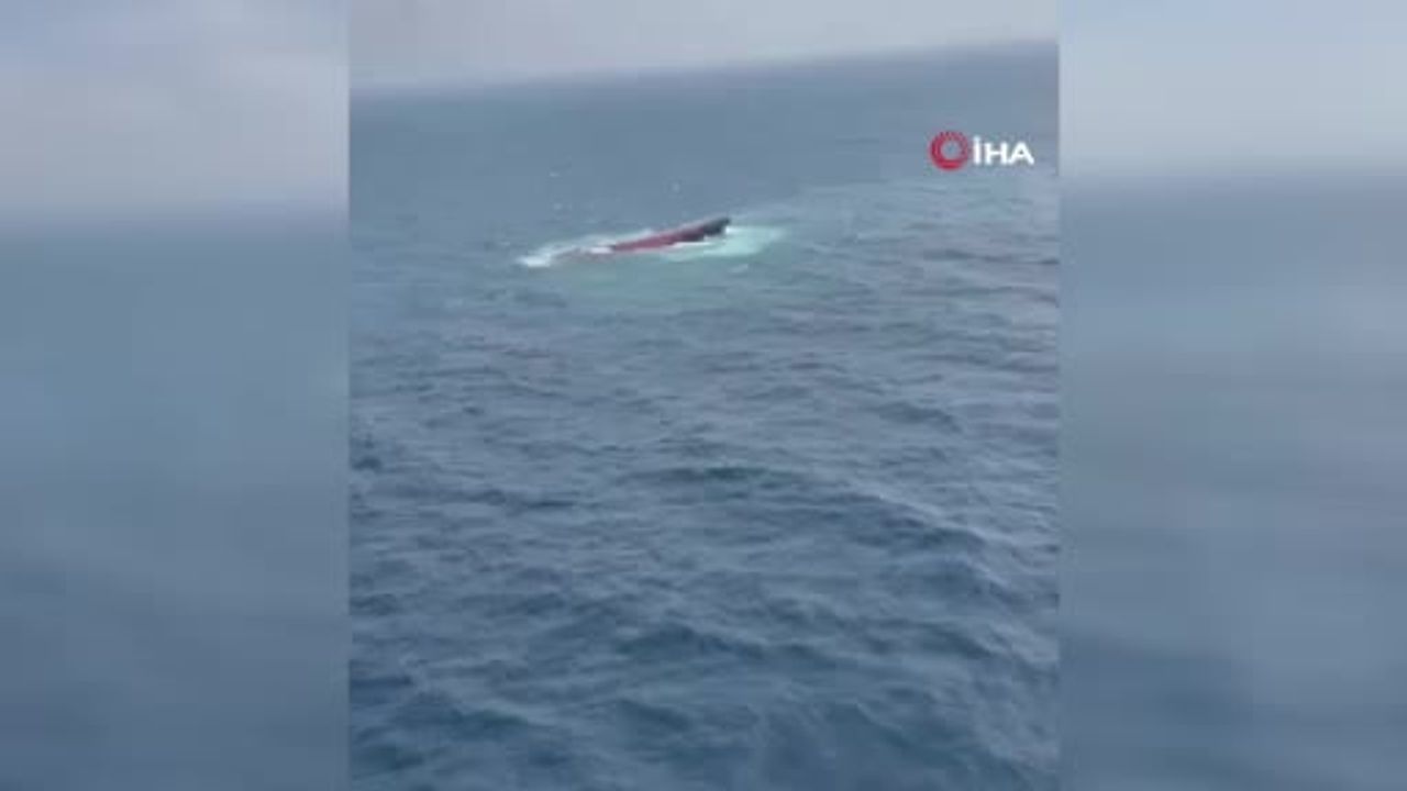 Denizde süren arama: alabora olan gemiden üç yeni cansız beden çıkarıldı