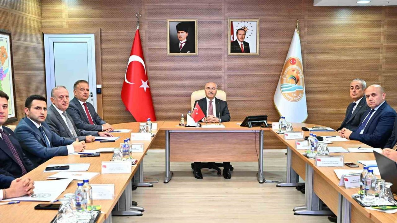 denizli'de sosyal yardım ve hizmetlerin performansı masaya yatırıldı
