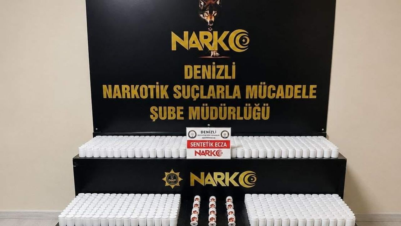 Denizli’de yüklü miktarda sentetik hap operasyonunda 4 şüpheli tutuklandı