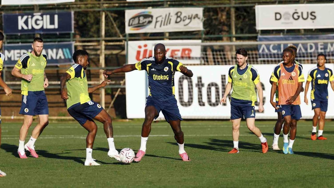 Derbi hazırlığı: Fenerbahçe kondisyon ve taktik üzerine yoğunlaştı