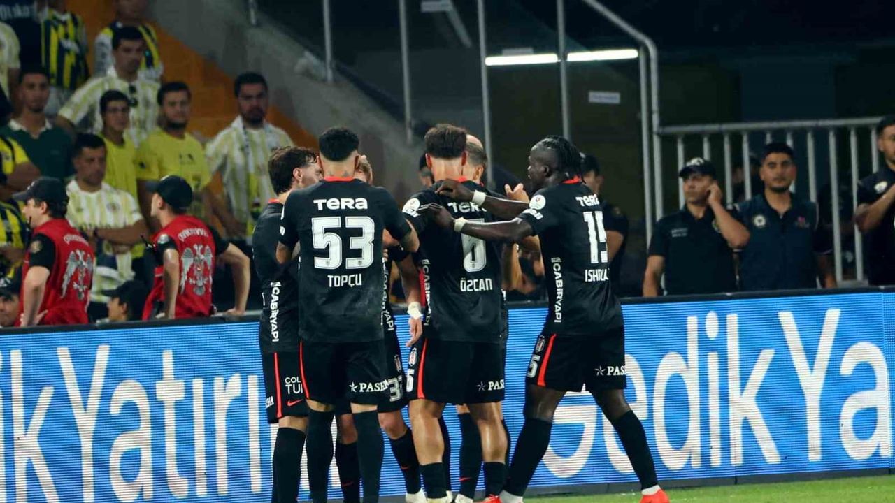 Derbide Rıdvan Yılmaz dönüş yaptı, sakatlık gölgesinde çıktı
