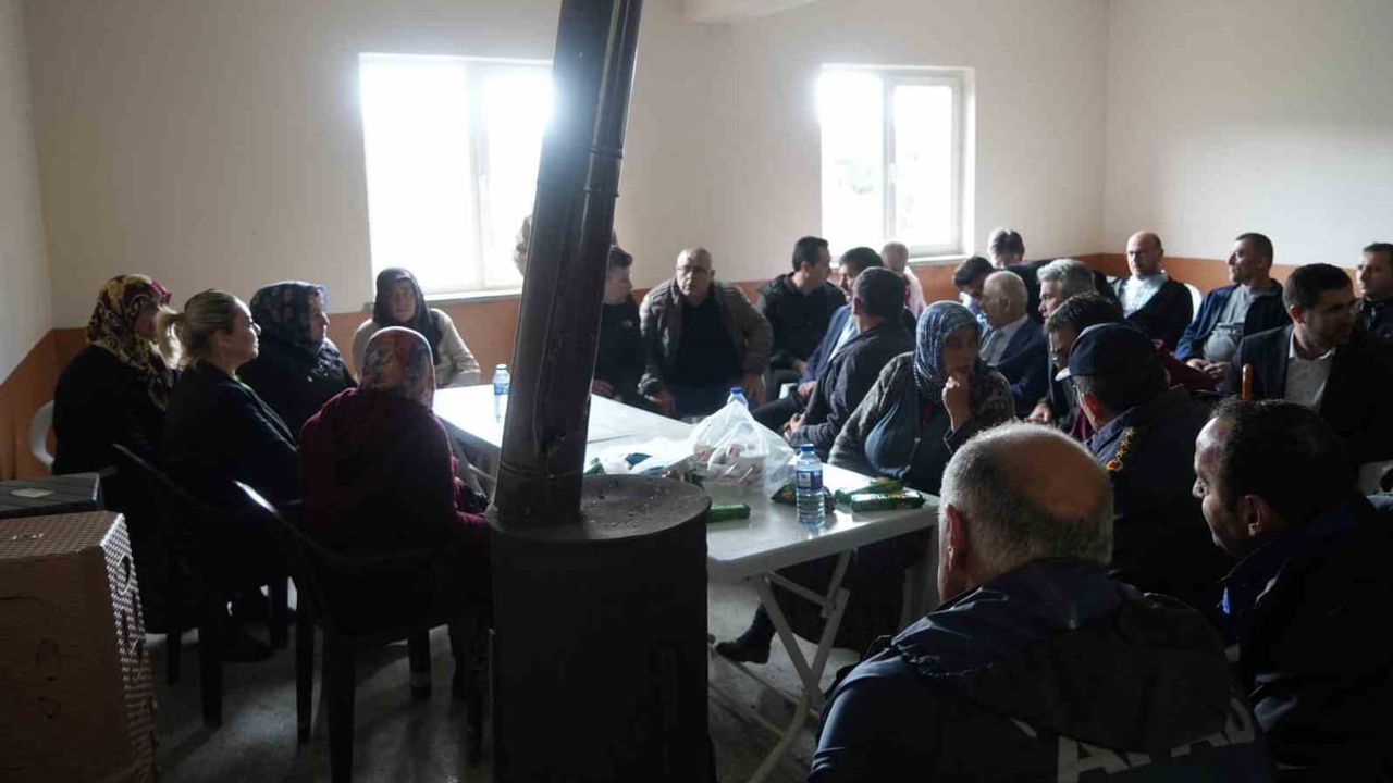 Deresökü'de yangın sonrası yeniden inşa ve destek sözü