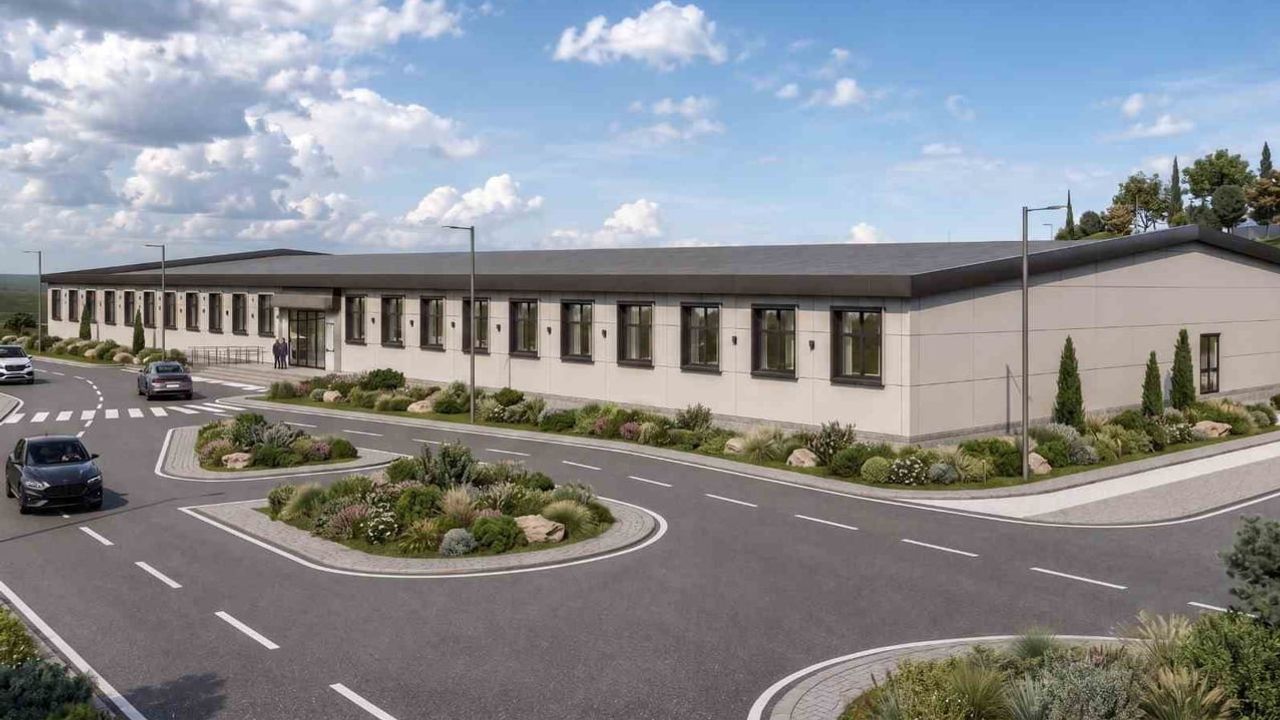 Derince'ye yeni sağlık merkezi: 70 poliklinik odasıyla hizmete hazırlanıyor