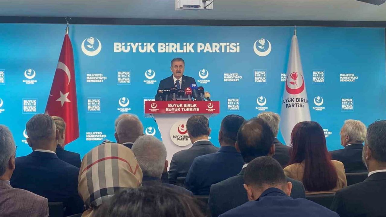 Destici: aile kurumlarına yönelik iddialar lgbt dernekleri üzerinden dile getiriliyor