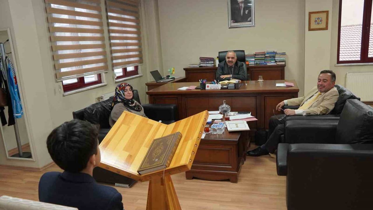 Devrekten dört öğrenci Zonguldak'ta il birinciliğini aldı