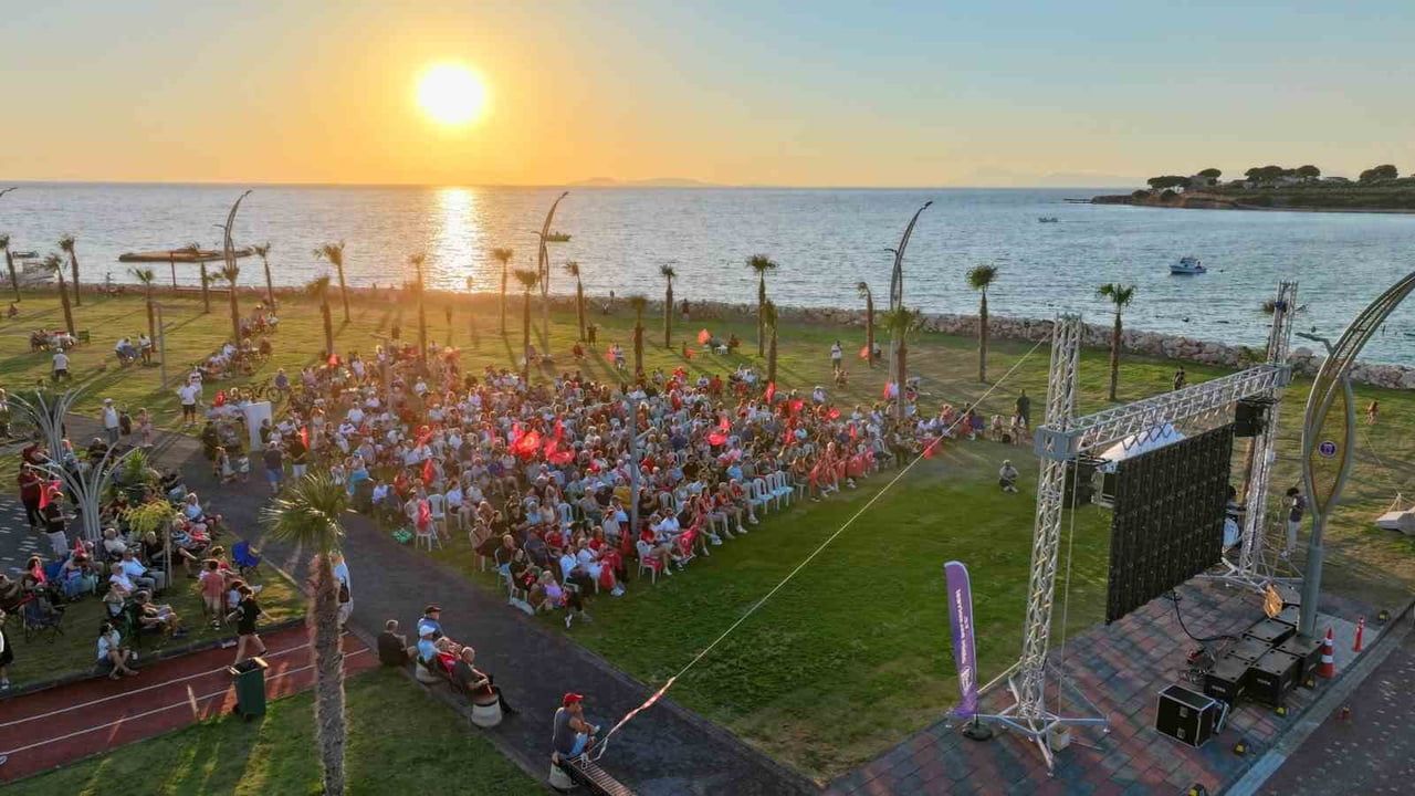 Didim’de filenin sultanlarının zafer coşkusu: başkan Gençay halkla kutladı