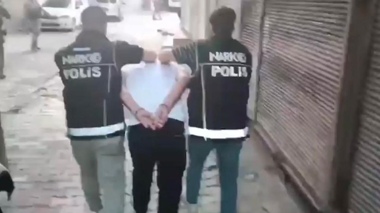 Diyarbakır'da narkotik baskınında 26 kişi cezaevine gönderildi