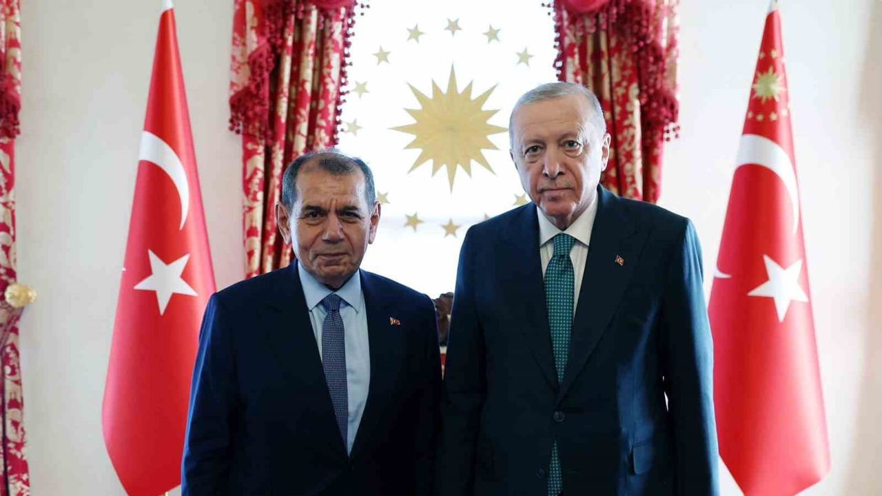 Dolmabahçe'de dört kulübün başkanları cumhurbaşkanıyla görüştü