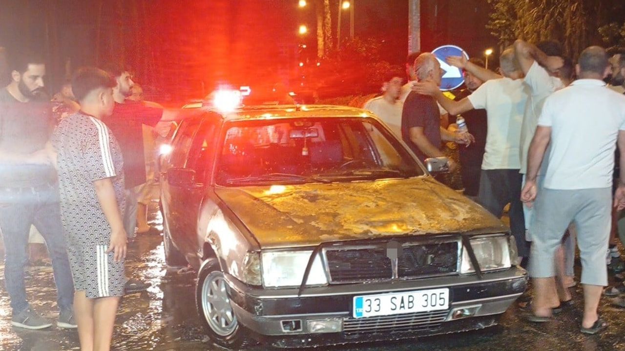 Dönüş manevrası sırasında motor alev aldı, Mersin'de dört kişi yara almadan çıktı