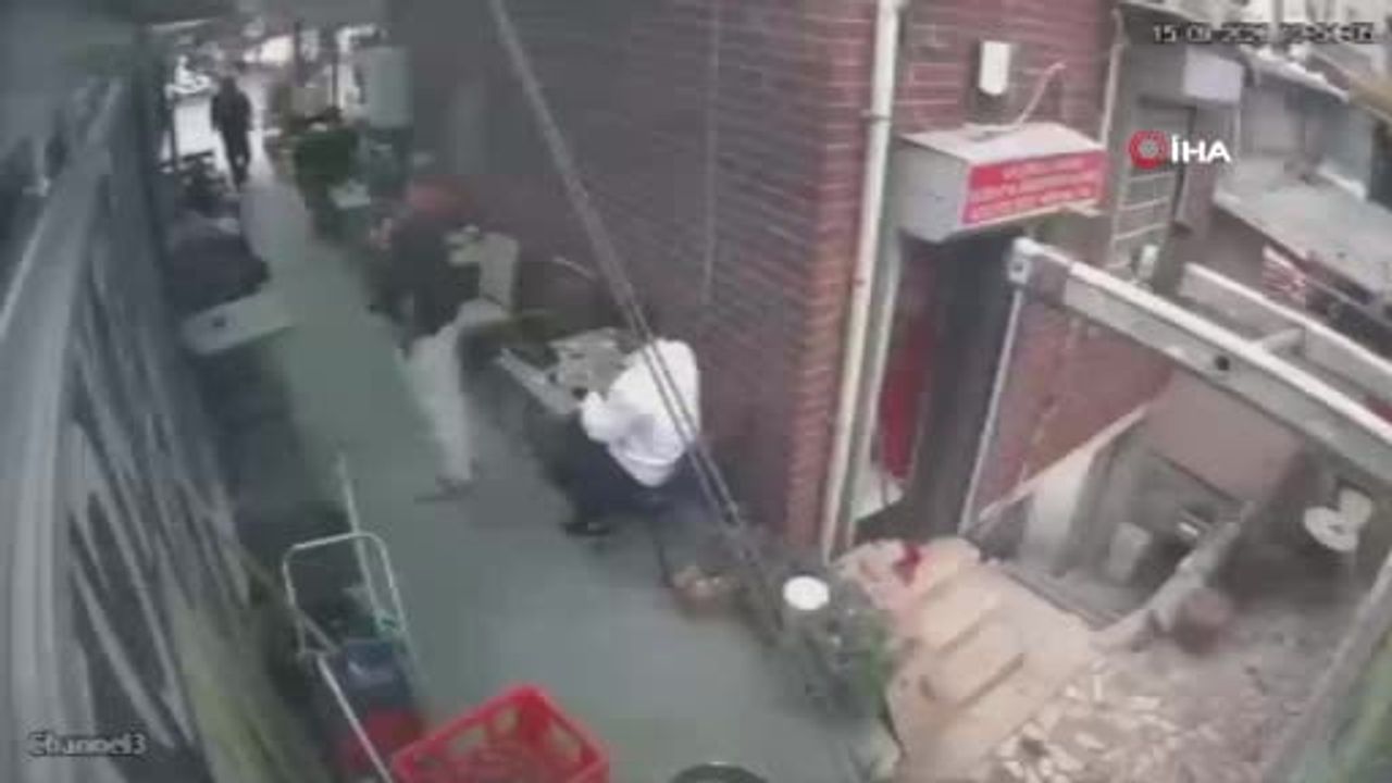 Döviz bürosunda tartışma silahlı kavgaya dönüştü: Çemberlitaş'ta iki ölü, 12 şüpheli adliyede