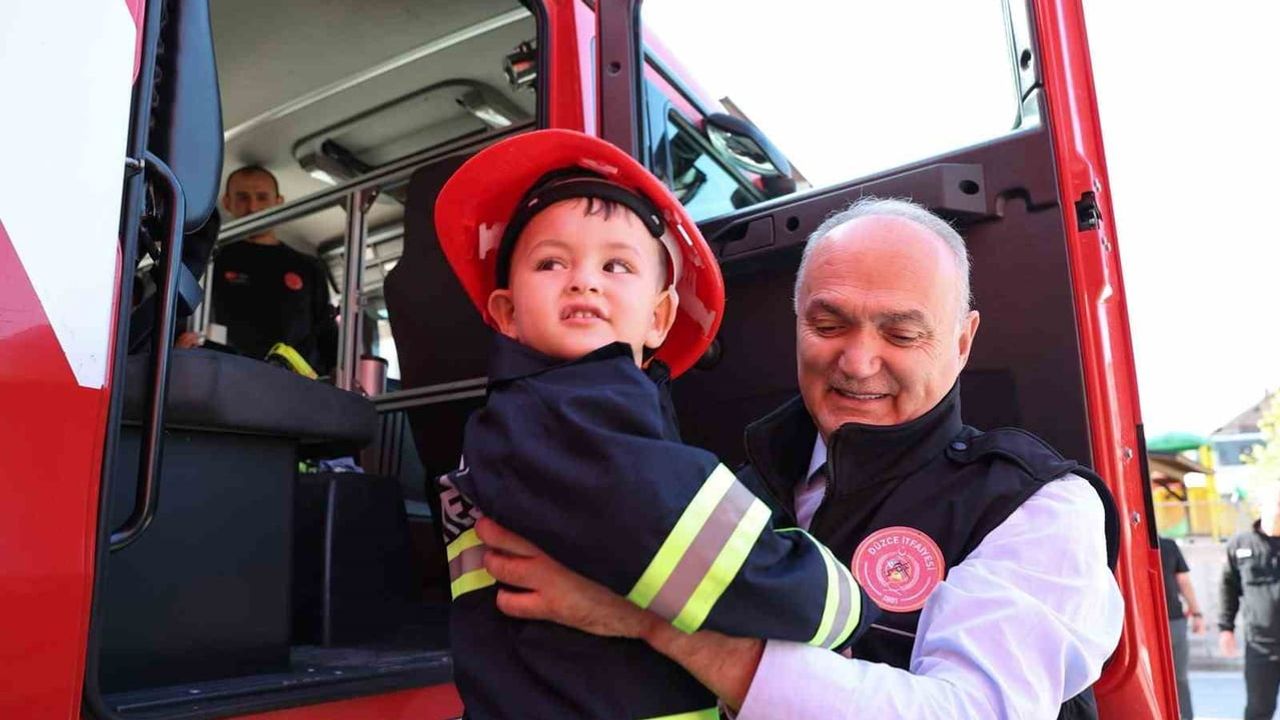 Düzce'de itfaiye vurgusu: yangın tedbirlerini almayan işletmelere faaliyet sonu kararı