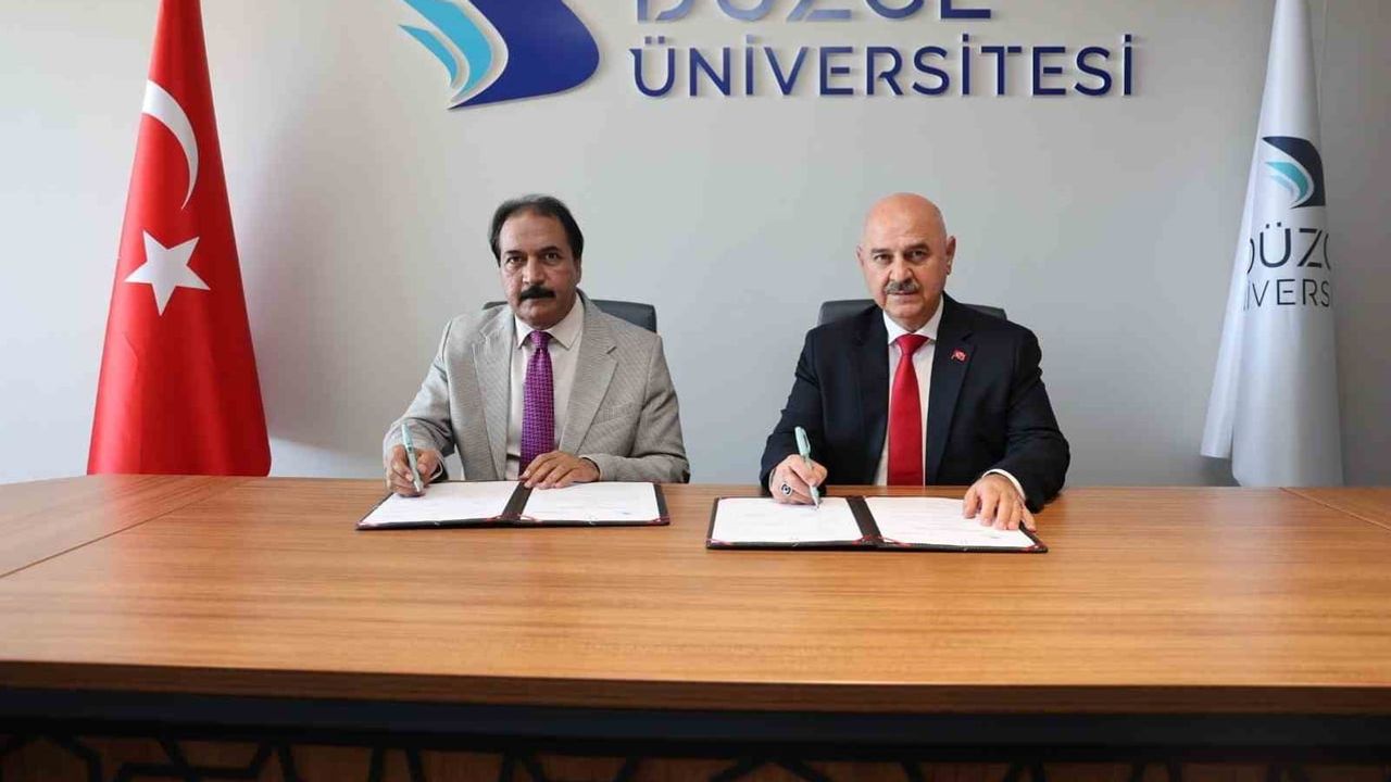 Düzce'den uluslararası adım: City University of Science and Information Technology ile akademik protokol