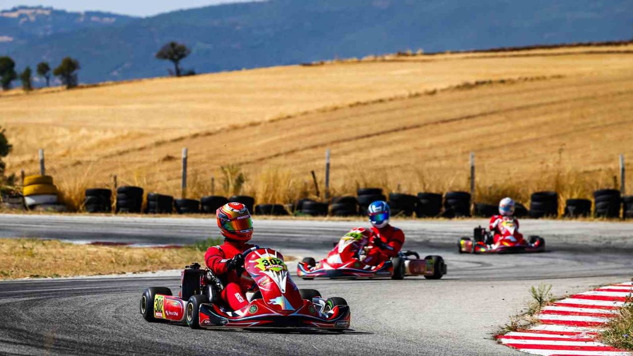 Dynamic Racing Team Uşak'ta dört kategoride yedi podyumla öne çıktı